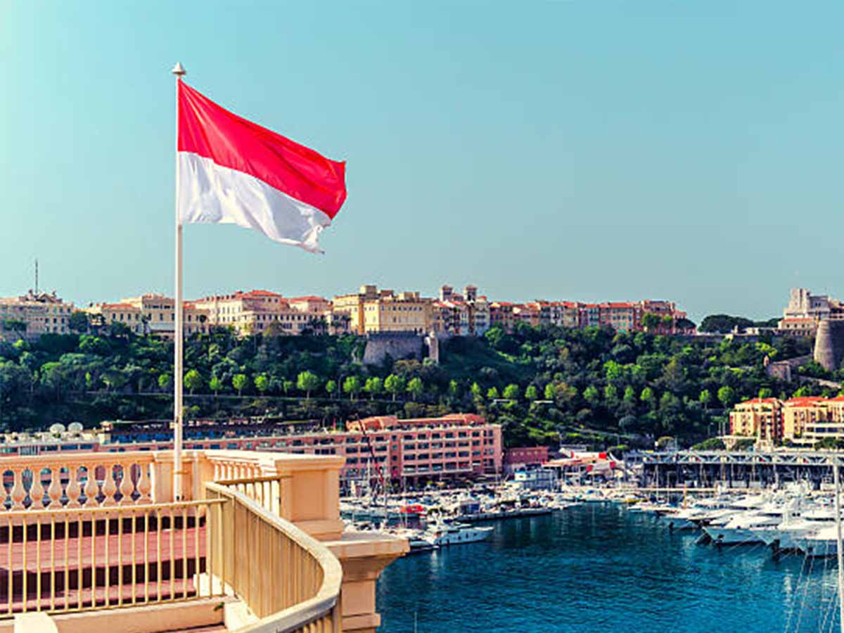 Guía sobre envíos a Mónaco: envío marítimo, ferroviario y urgente