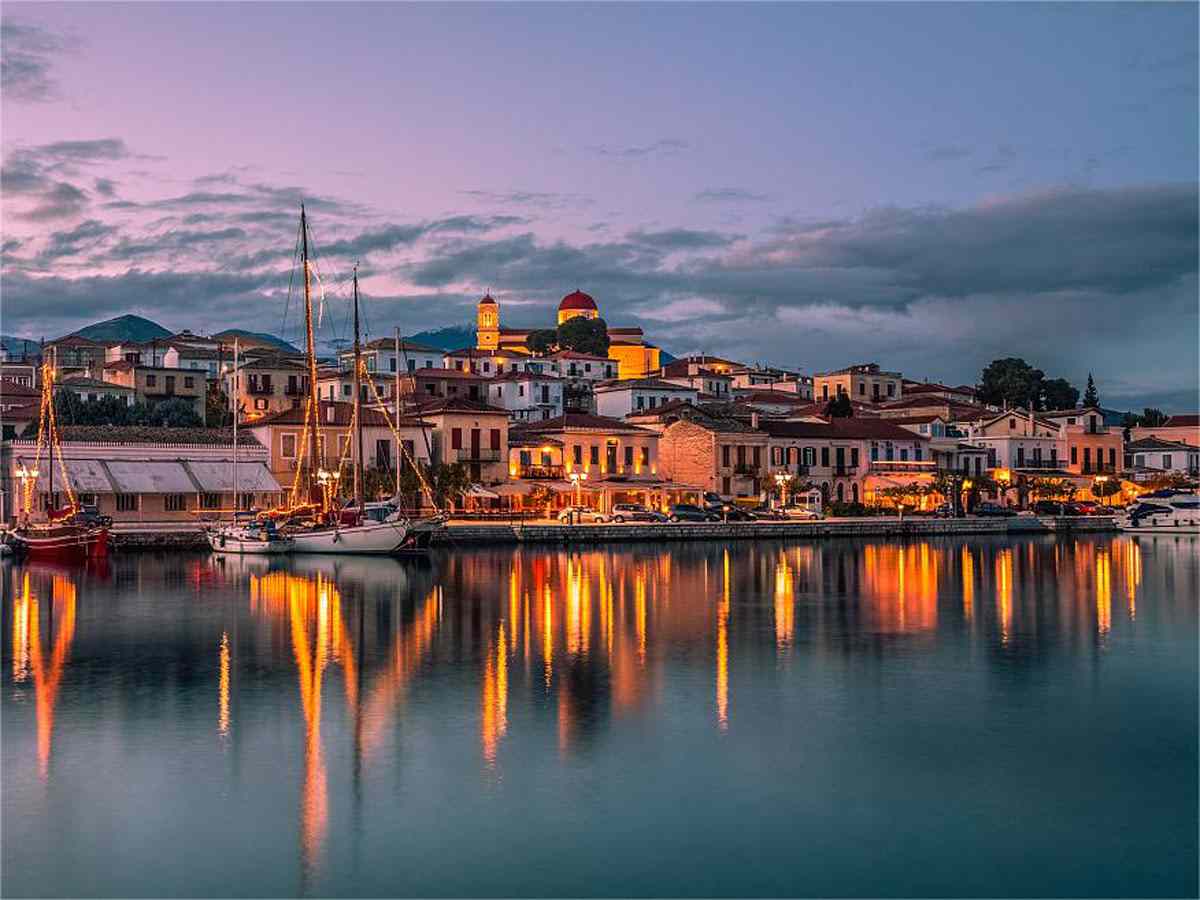 puertos de grecia